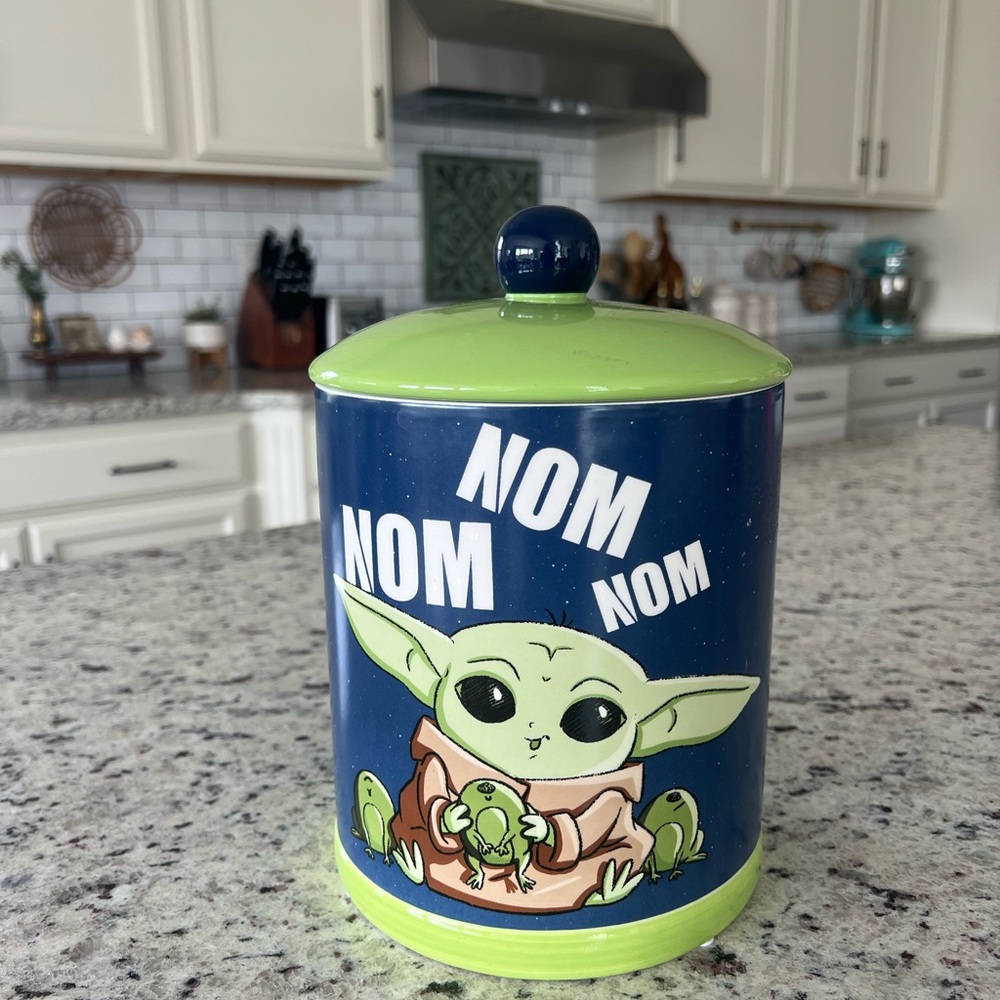💚✨ Star Wars Mandalorian, baby, Grogu, baby Yoda cookie jar